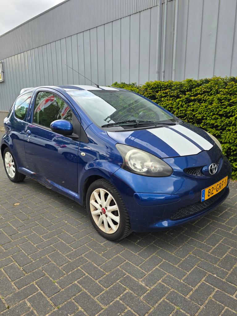 Toyota Aygo 1.0 12V Vvt-i 3DRS MMT 2008 | EXPORT | HANDEL |, Auto's, Toyota, Voorwielaandrijving, 68 pk, Origineel Nederlands