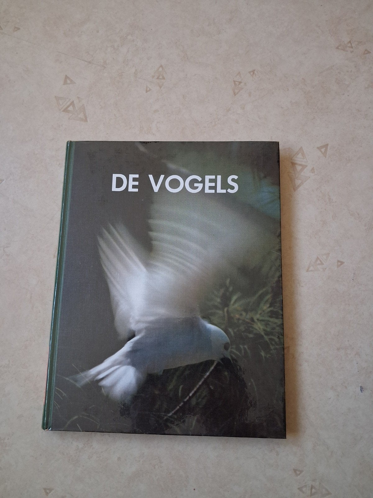 De Vogels - Vintage Boek (1964) - N.V. Het Parool, Boeken, Ophalen of Verzenden, Gelezen, Vogels, M.J. Tekke (vertaling)