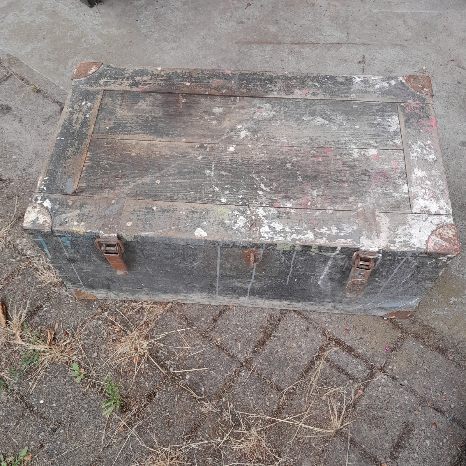 wehrmacht kist voor 8,8 cm granaatlading, Ophalen, Duitsland, Kist of Geocache