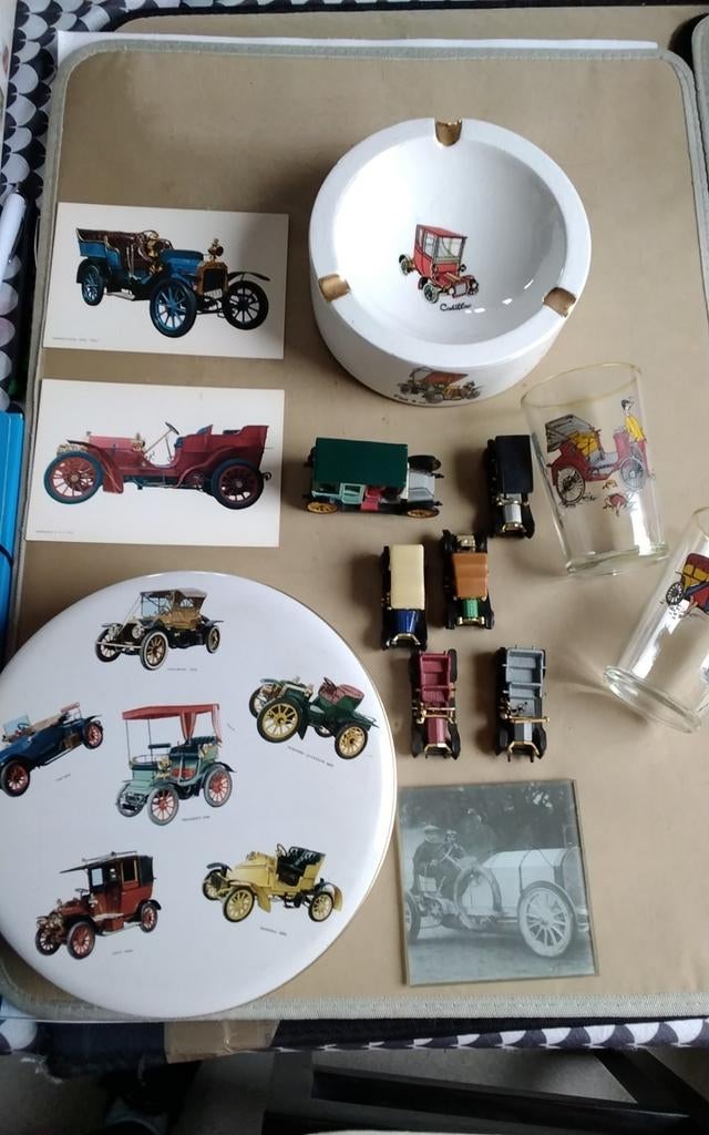 Verzameling vintage en antieke items thema klassieke auto's, Ophalen of Verzenden, Gebruikt, Auto's