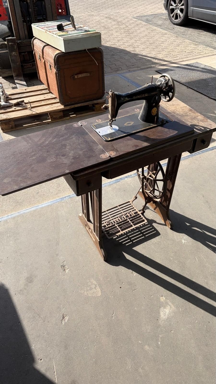 Antieke Singer Naaimachine met Boekjes - Model 15K88, Ophalen