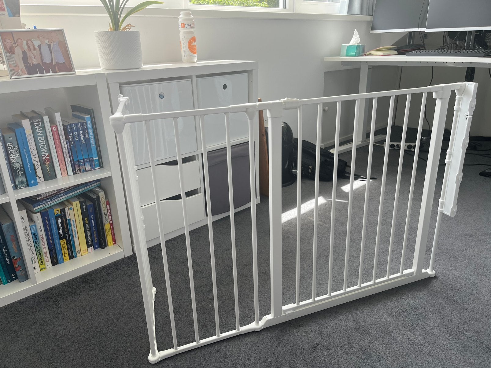 Babydan Flex - deur + 2x korte uitbreiding, Ophalen, Zo goed als nieuw, Metaal of IJzer, 115 cm of meer