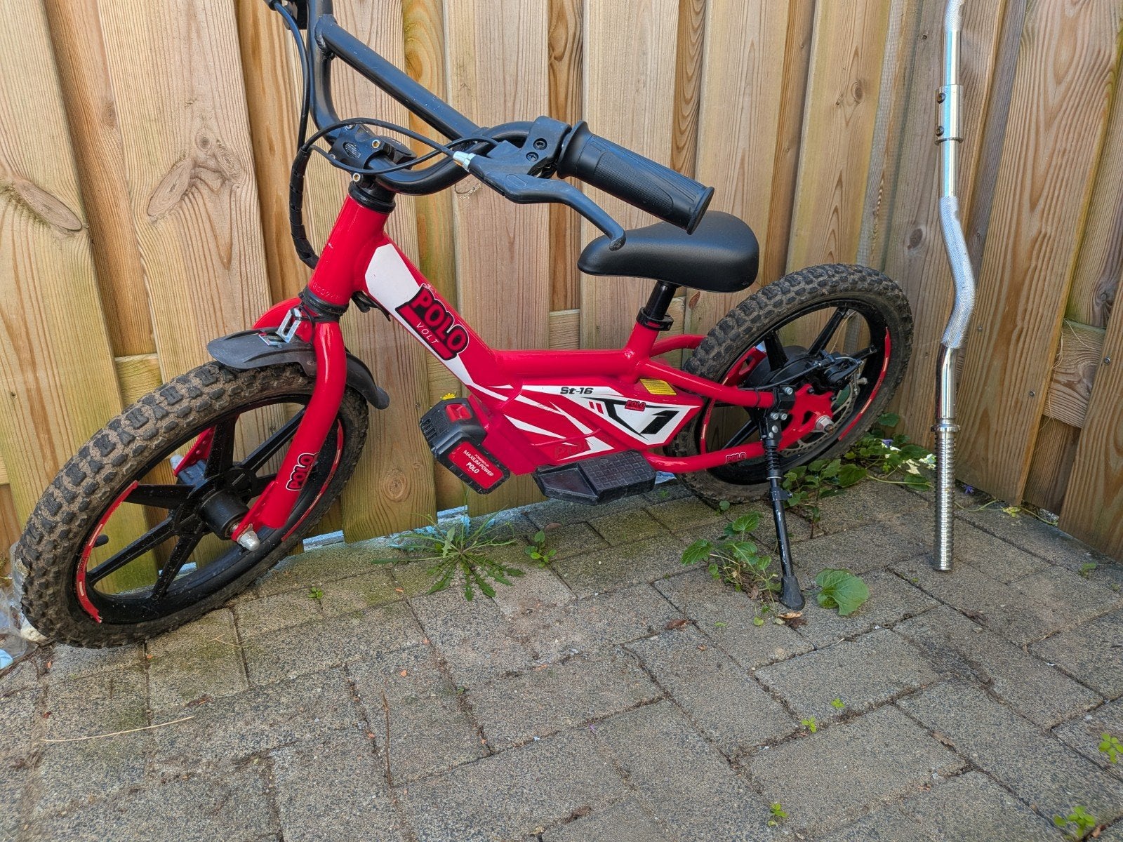 Polo Bike kinderfiets met accu - Rood, Ophalen, Gebruikt