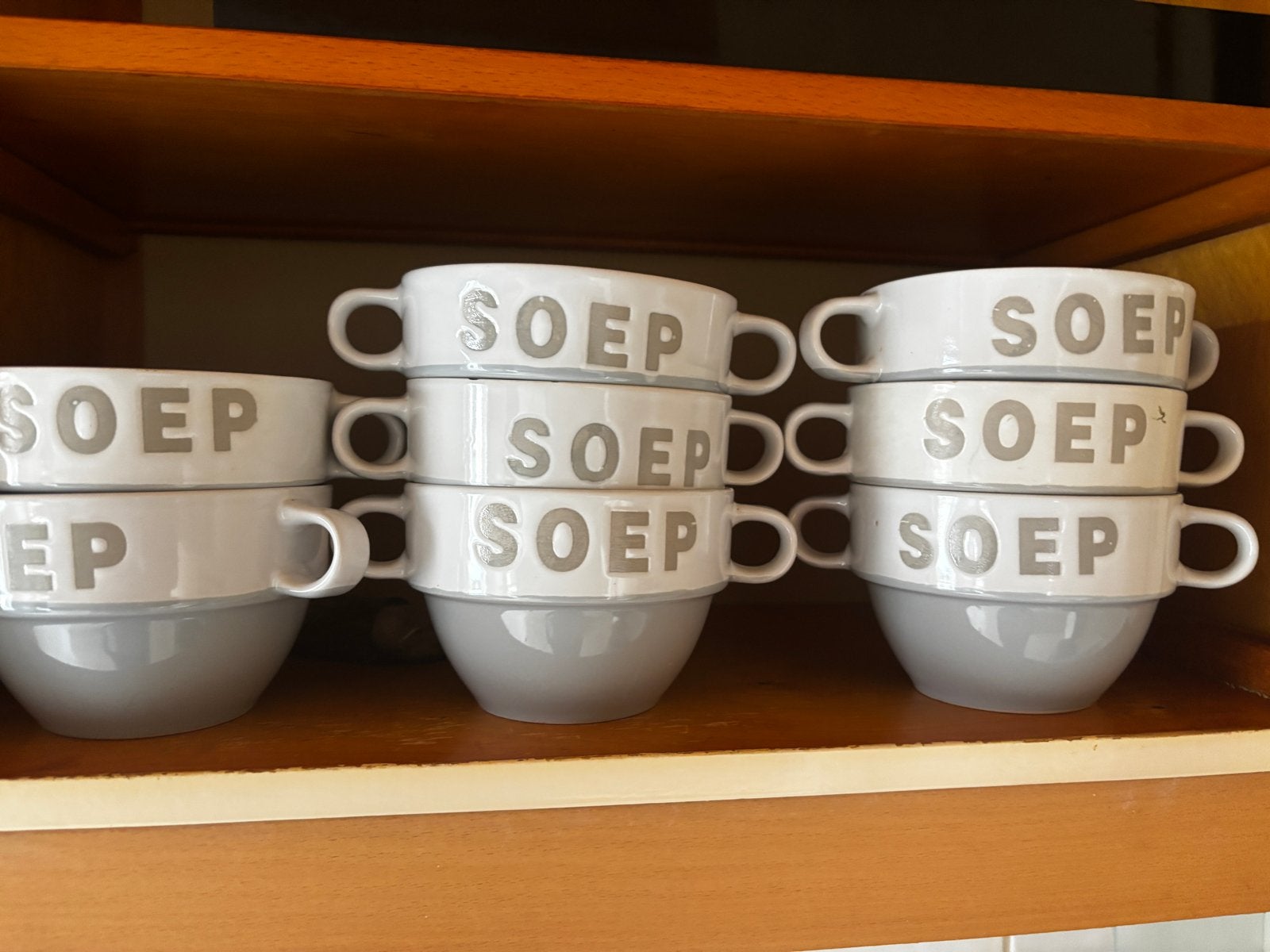 Set van 8 SOEP' kommen - Grijs en wit keramiek, Ophalen, Keramiek, Zo goed als nieuw, Kom(men)