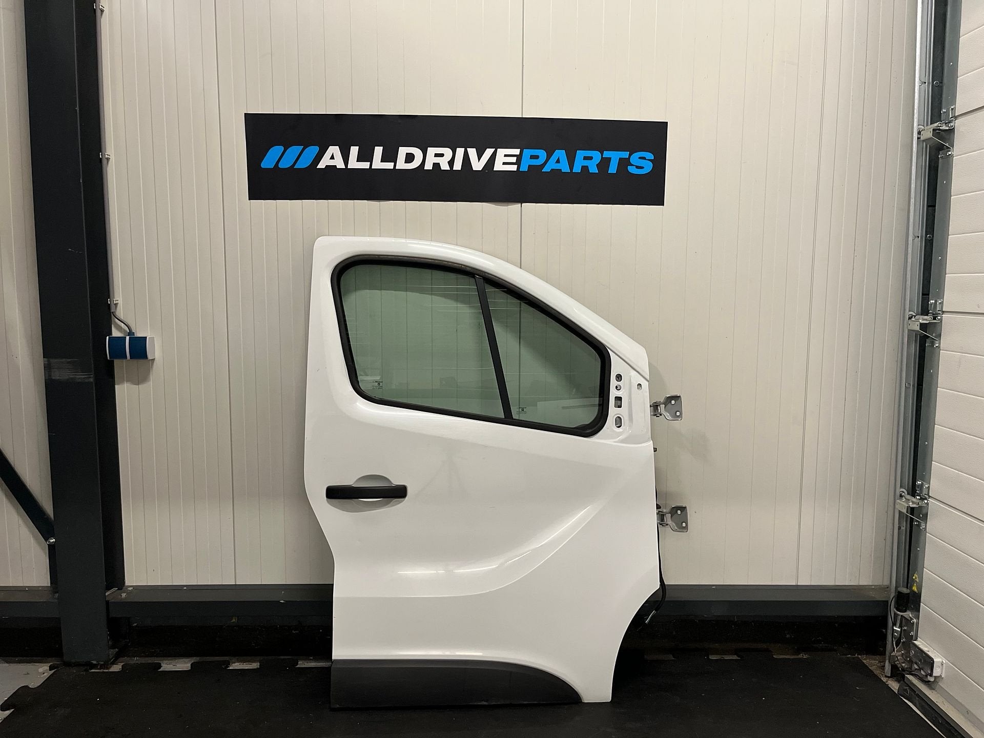 Renault Trafic Opel Vivaro Voorportier rechts wit 801003523R, Gebruikt, -, Deur, -