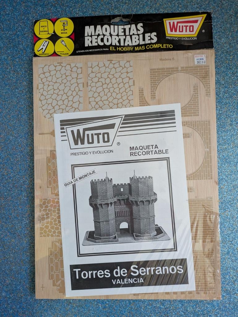 Bouwpakket Torres de Serranos, triplex, figuurzagen, Hobby en Vrije tijd, Ophalen of Verzenden, Nieuw, 1:50 of kleiner