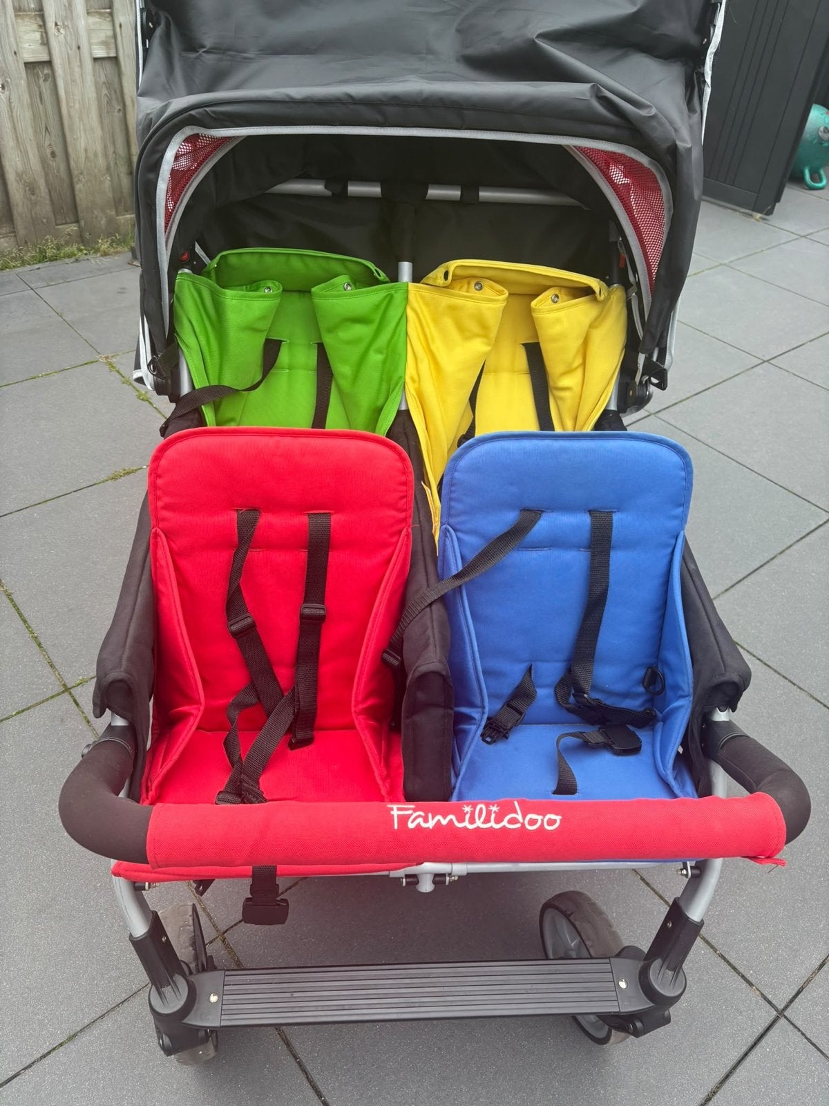 Familidoo 4-zits kinderwagen, goed onderhouden + regenhoes, Gebruikt, Duowagen, Ophalen, Kinderwagen