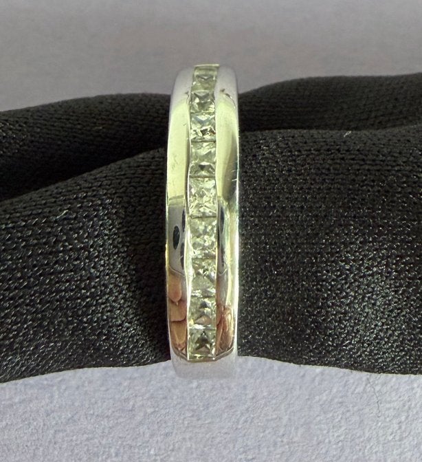 Zilveren ringen met steentjes (geen diamant), Ophalen of Verzenden, Zo goed als nieuw, 17 tot 18, Dame