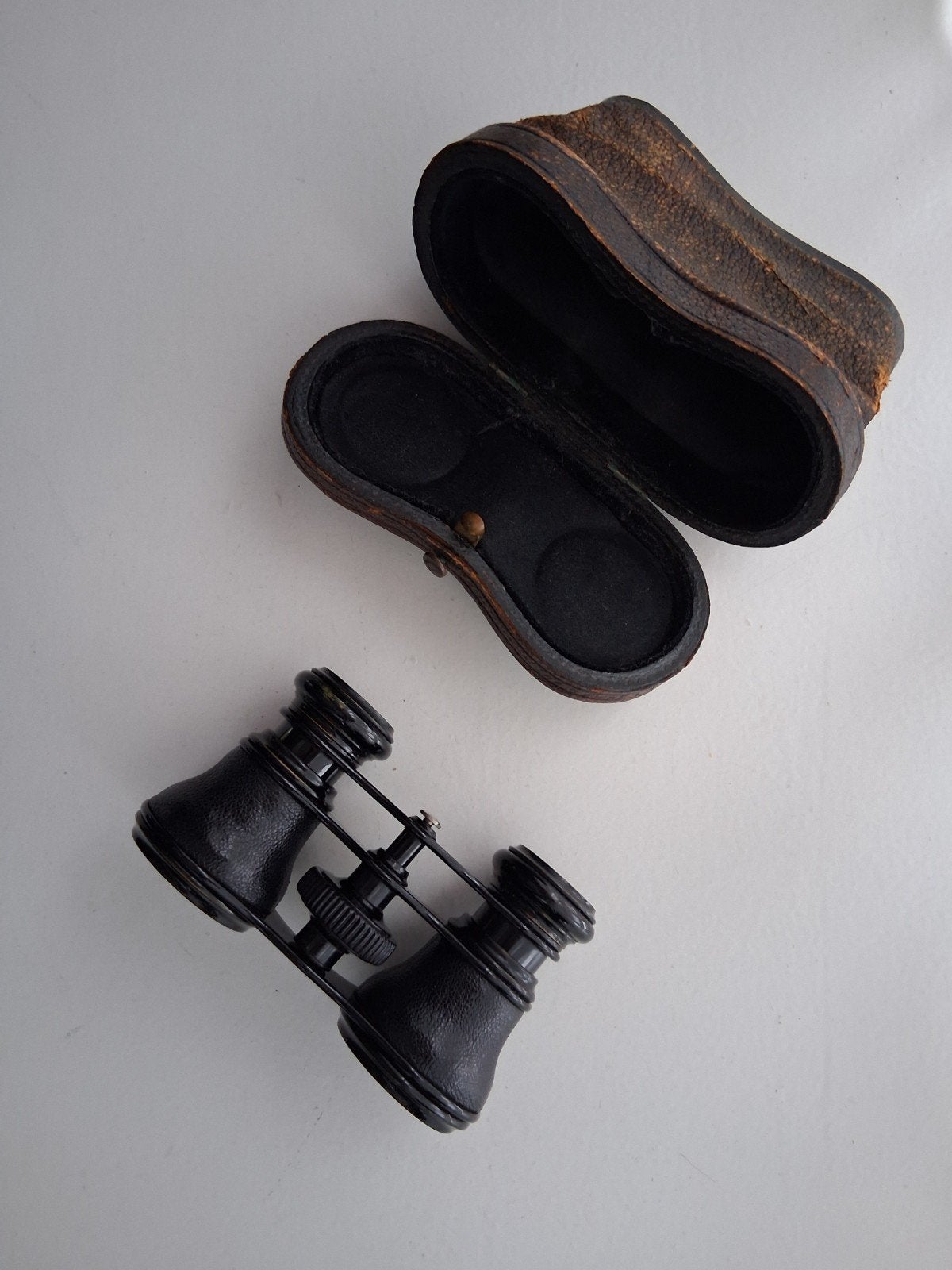 oude Busch toneelkijker in leren etui, Gebruikt, Minder dan 8x, Overige typen, Ophalen of Verzenden