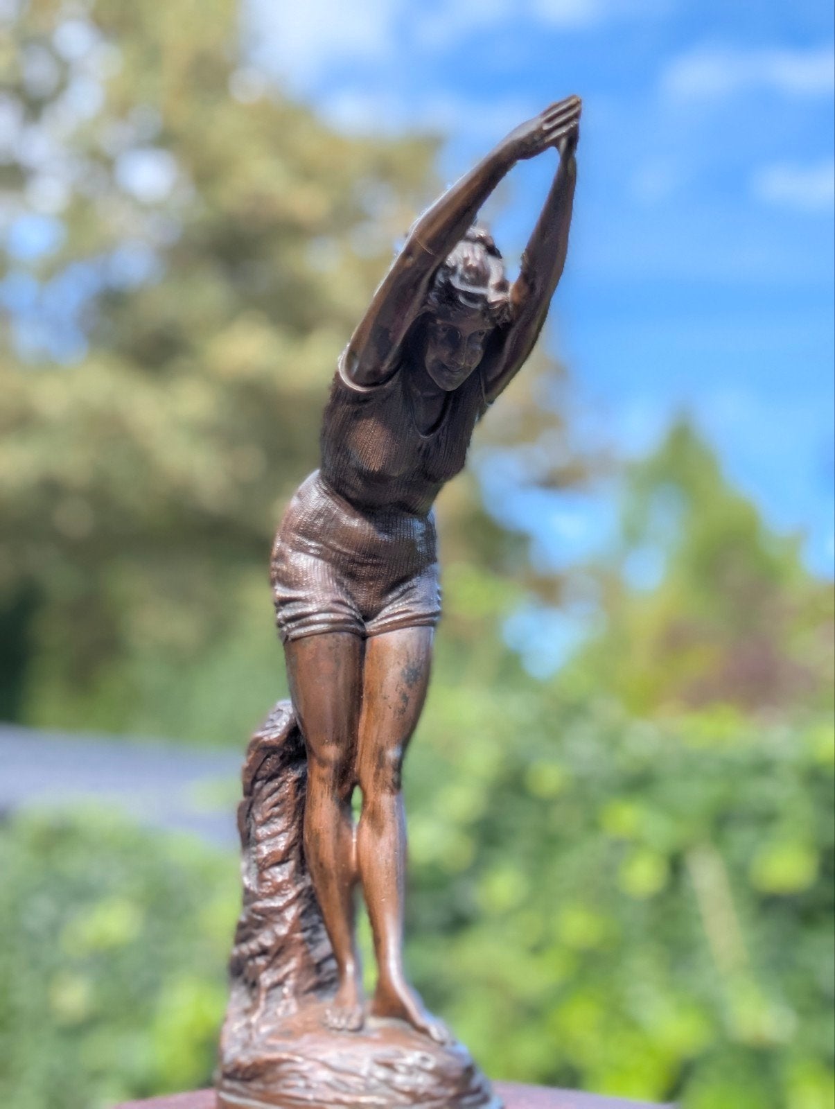 antiek bronzen beeld 38 cm hoog. €490., Ophalen