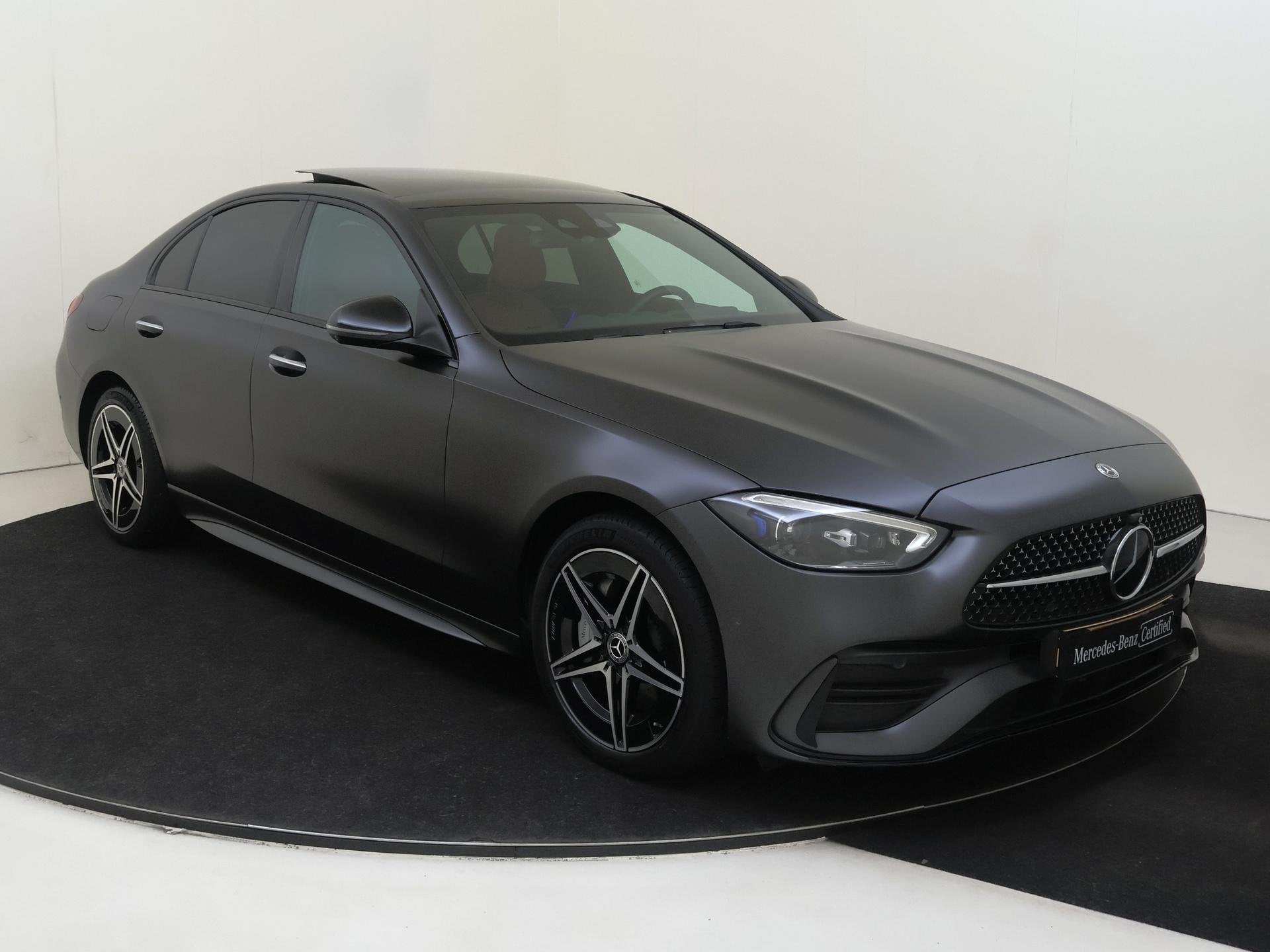 Mercedes-Benz C-klasse 400 e 4MATIC AMG Line / Premium Plus/, Auto's, Mercedes-Benz, Automaat, Euro 6, 4 cilinders, Plug-in hybride