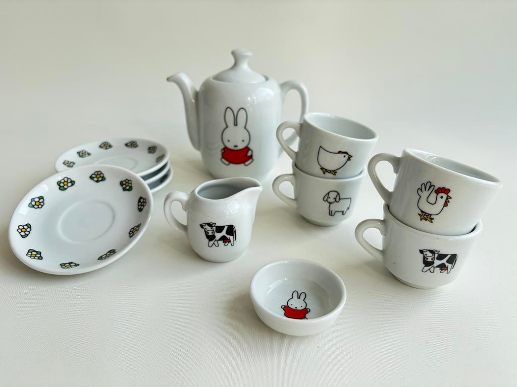 Douwe Egberts Nijntje kinderservies 1998 - Compleet, Verzamelen, Ophalen of Verzenden, Zo goed als nieuw, Porselein, Compleet servies