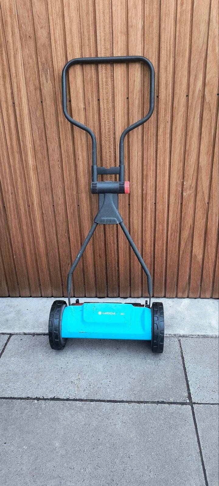 grasmaaier Handmaaier Gardena 330, Tuin en Terras, Kooimesmaaier, Ophalen of Verzenden, Gebruikt
