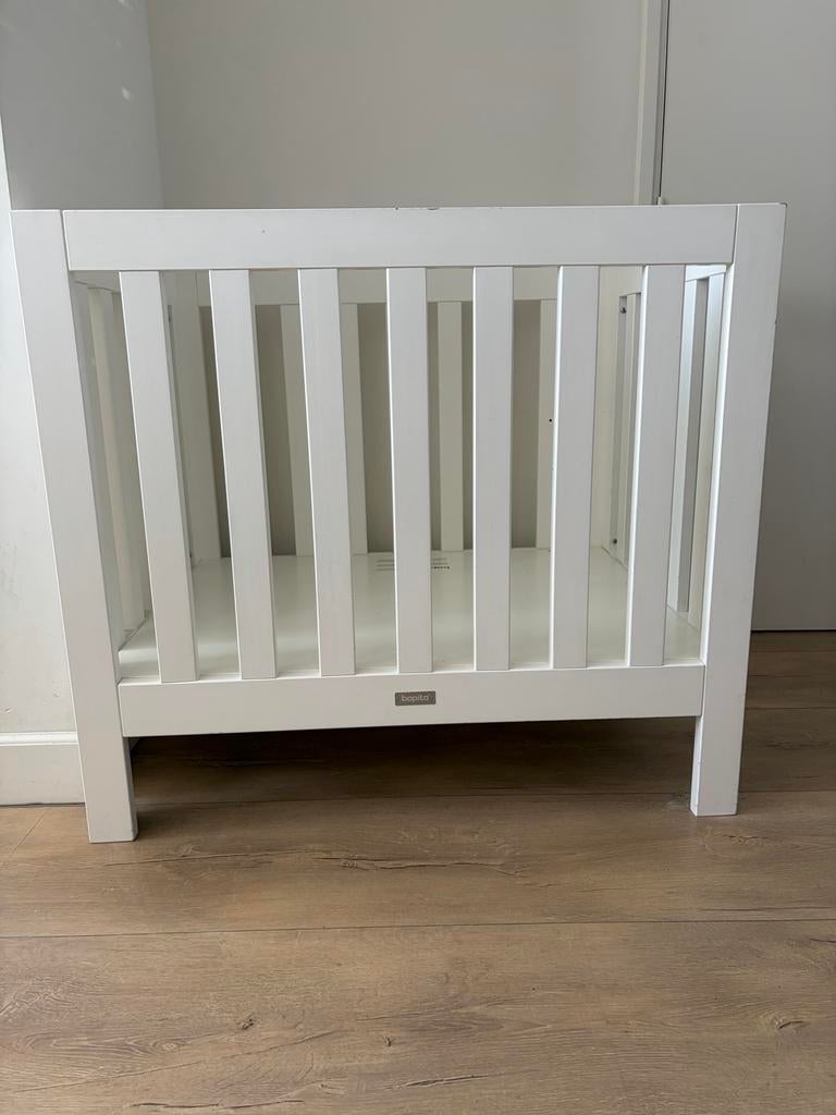 Witte Bopita box, Ophalen of Verzenden, Gebruikt, Vierkant, In hoogte verstelbaar