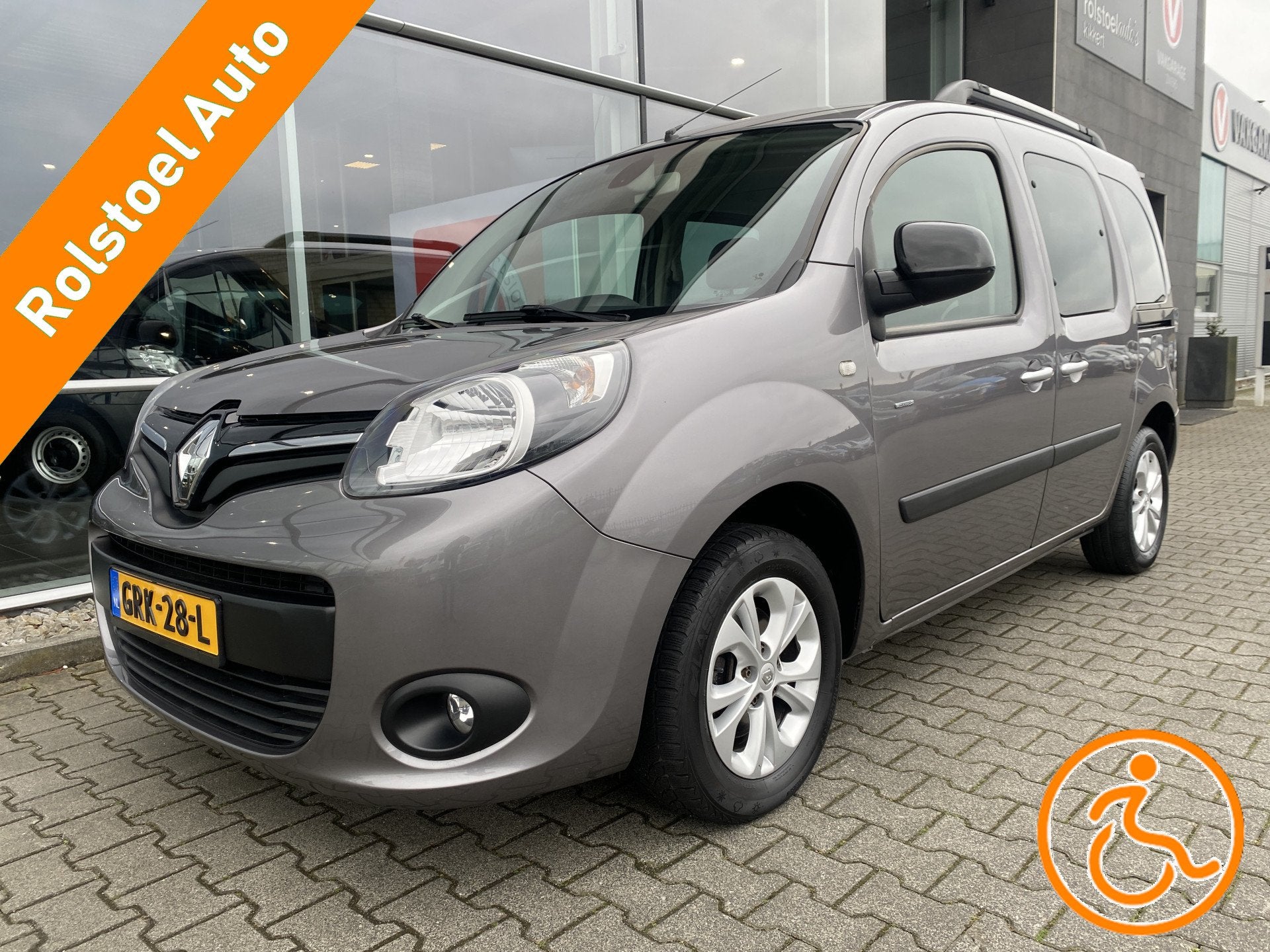 Renault Kangoo Family 4+1 Rolstoelauto 1.2 TCe Limited Start, Voorwielaandrijving, 1441 kg, Stof, Gebruikt