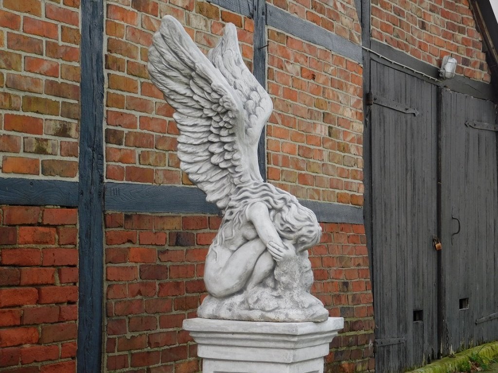 Beeld Knielende Engel - 110 cm - Steen, Tuin en Terras, Tuinbeelden, Nieuw, Engelenbeeld, Steen, Ophalen of Verzenden