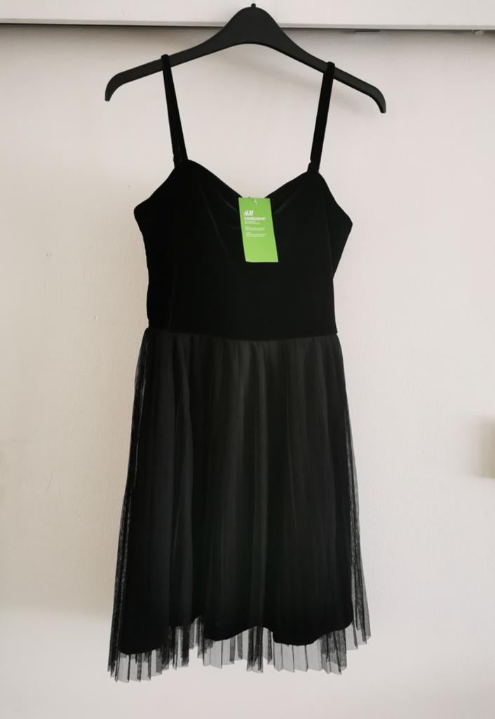 H&M Conscious Collection jurk mt. M, Kleding | Dames, Gelegenheidskleding, Maat 38/40 (M), H&M, Verzenden, Zwart