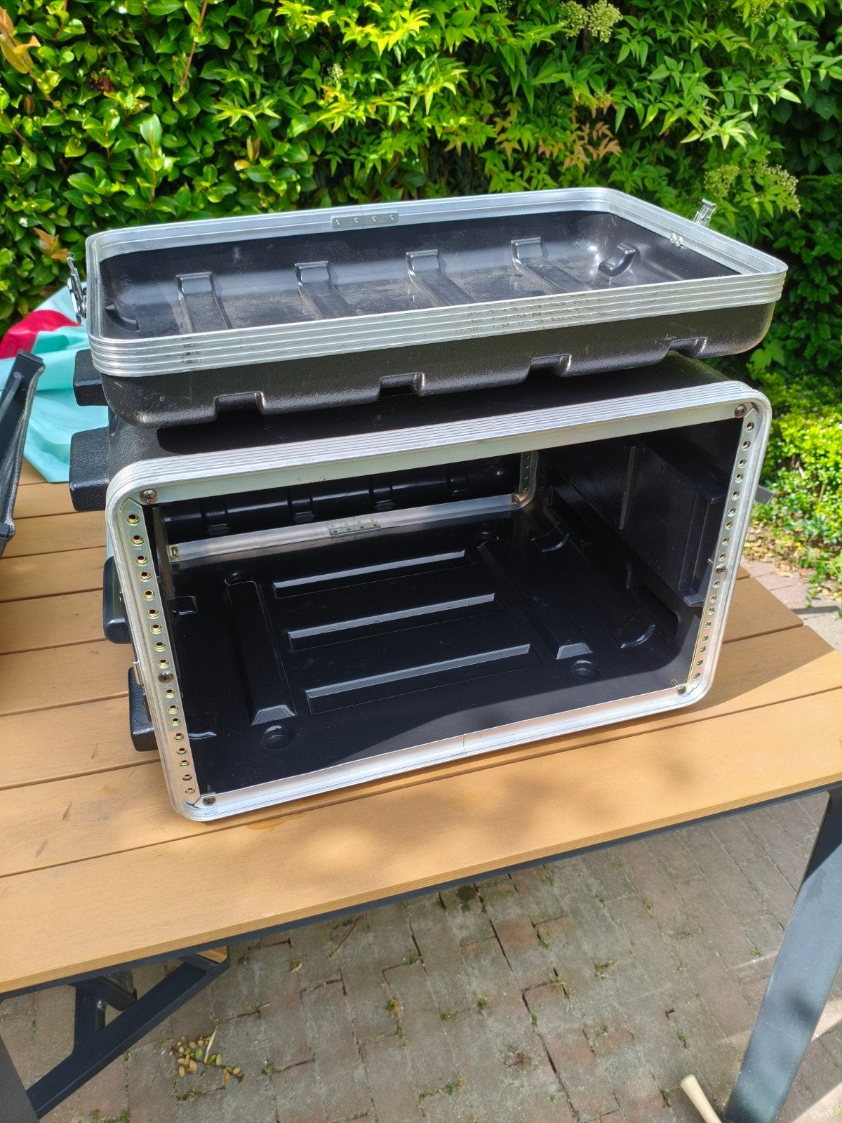 Innox GoRAX 6U17 double-door flightcase 19inch rack 6U, Muziek en Instrumenten, Behuizingen en Koffers, Ophalen of Verzenden, Zo goed als nieuw