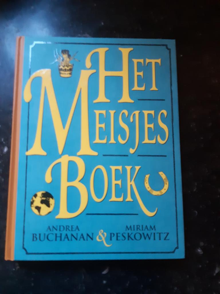 A. Buchanan - Het Meisjesboek, Ophalen of Verzenden, Zo goed als nieuw, Buchanen