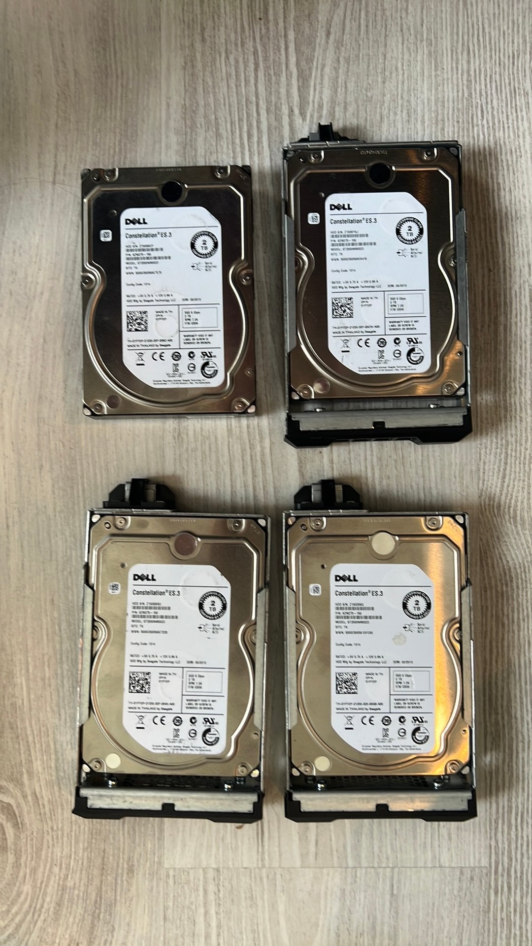 4x 2tb SAS disk - ~1500 uur in gebruik, Intern, 2TB, SAS, Server