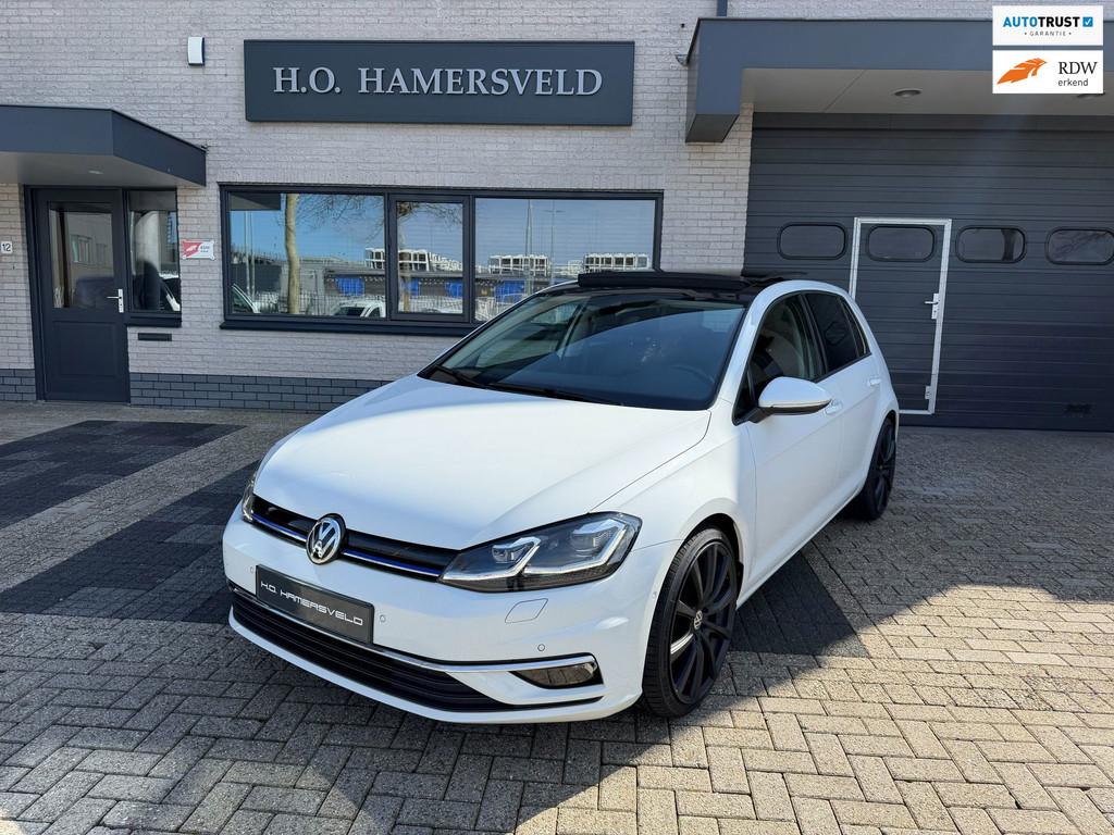 Volkswagen Golf 7.5 1.5 TSI Highline DSG, Pano, Adoptieve, 1, Euro 6, 4 cilinders, Wit, Bedrijf