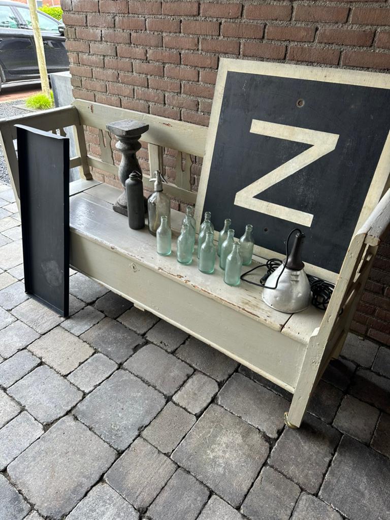 Stoere brocante, Ophalen