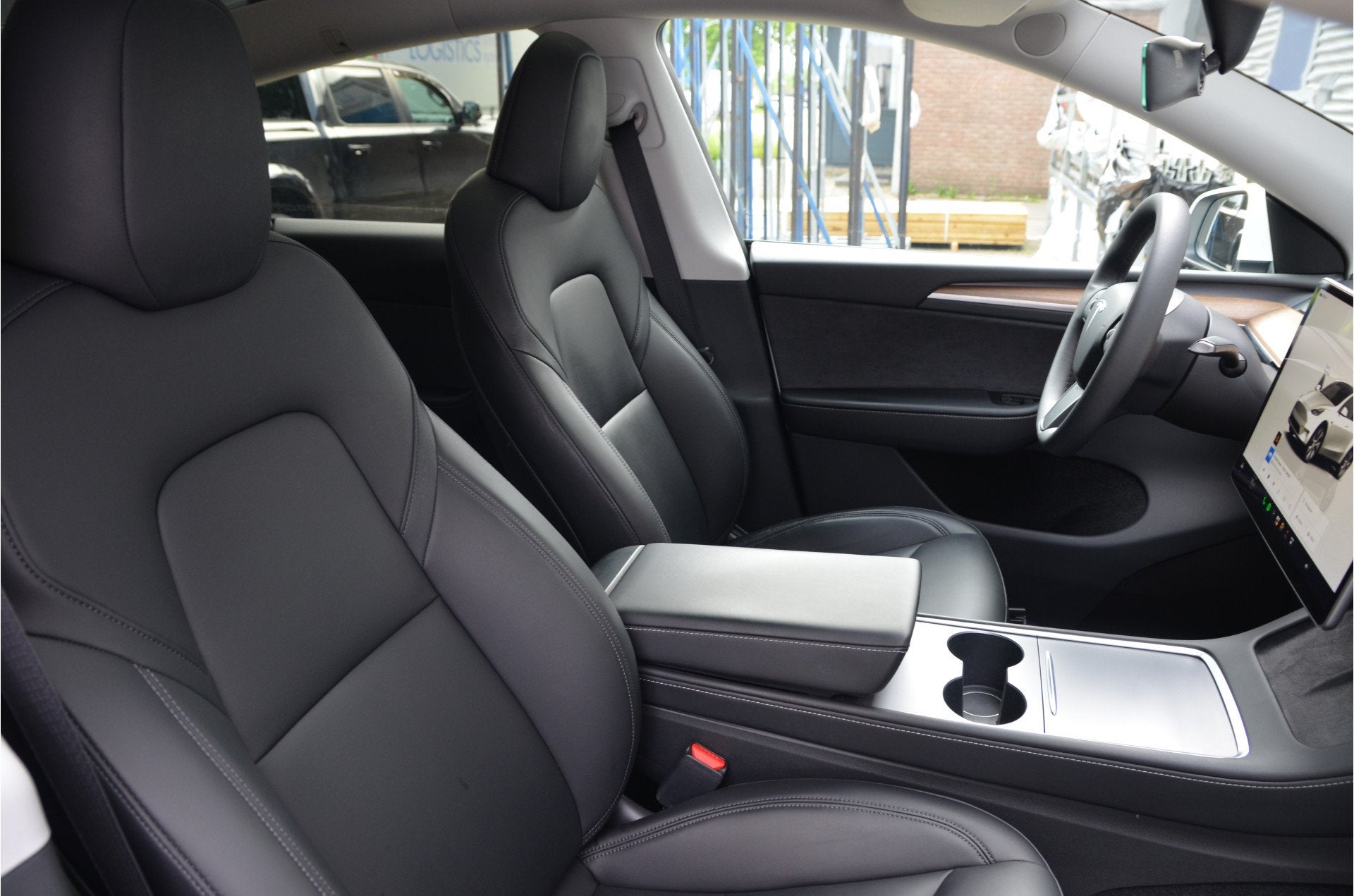 Tesla Model Y RWD 58 kWh AutoPilot3.0 Ryzen (bj 2024), Auto's, Automaat, Achterwielaandrijving, Gebruikt, Zwart