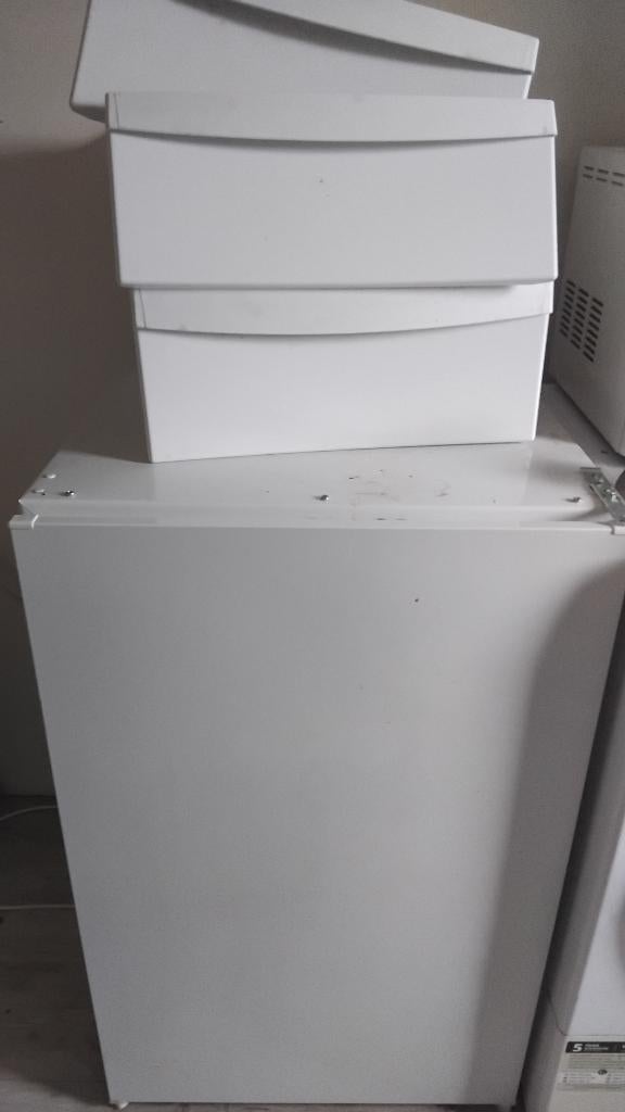 Oude vriezer tafelmodel, Doe-het-zelf en Verbouw, Metalen, Ophalen, Gebruikt, IJzer