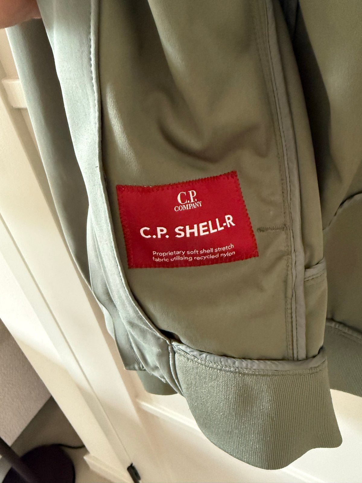 C.P. Company Shell-R jas - Zo goed als nieuw, Ophalen of Verzenden, Zo goed als nieuw, Maat 48/50 (M), Groen