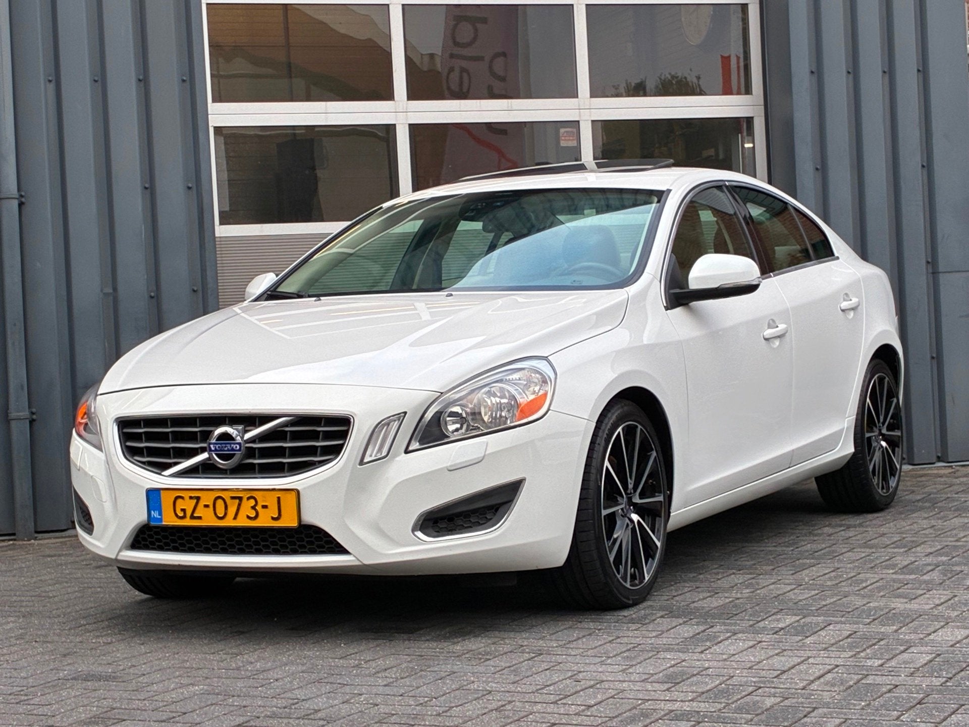 Volvo S60 2.5T 250pk Automaat, Leder, Climate control, Cruis, Automaat, Euro 5, Gebruikt, Overige carrosserieën