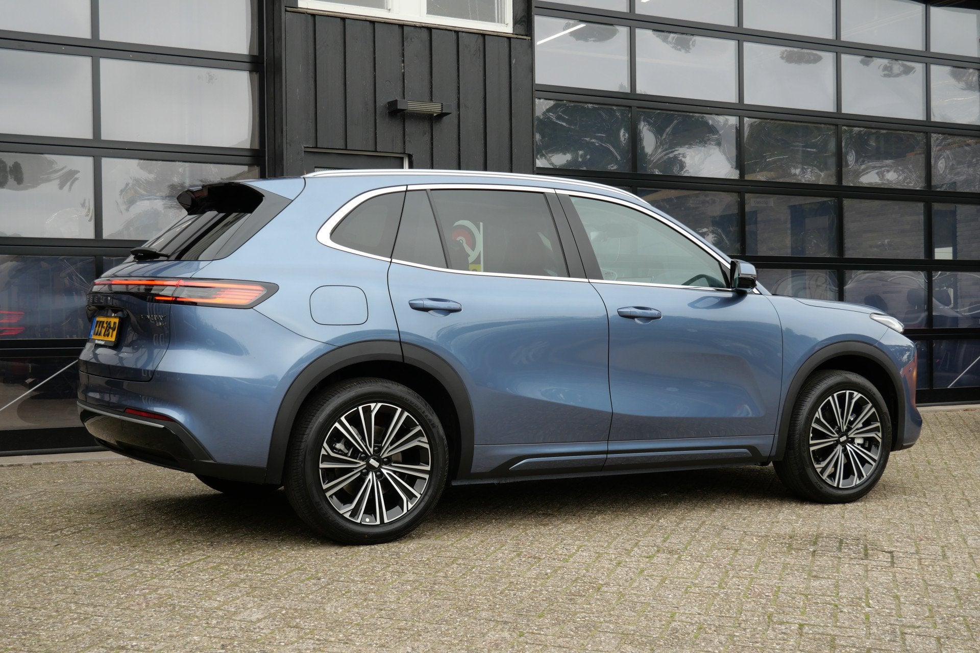 GEELY Starray EM-i 1.5 Max+ | NIEUW | FULL OPTION | DIRECT L, Auto's, Gebruikt, 4 cilinders, Blauw, 1790 kg