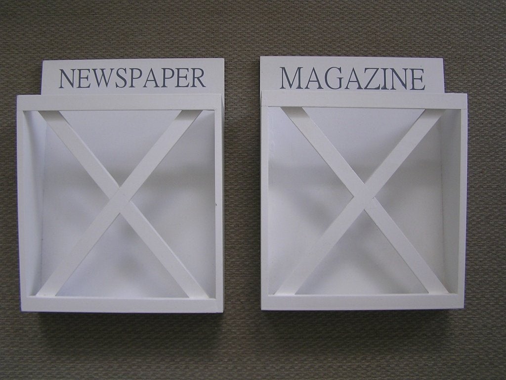 Newspaper en Magazine bakken., Wandmontage, Lectuurbak, Nieuw, Ophalen of Verzenden