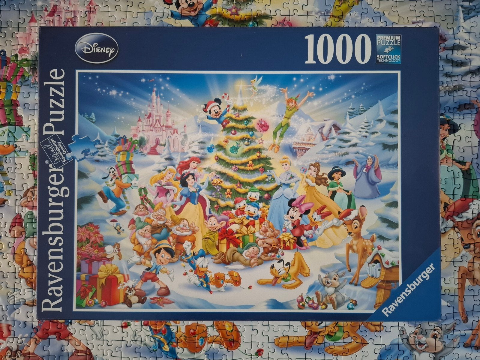 Ravensburger Disney, kerstpuzzel 1000 stukjes, Ophalen of Verzenden, 500 t/m 1500 stukjes, Gebruikt