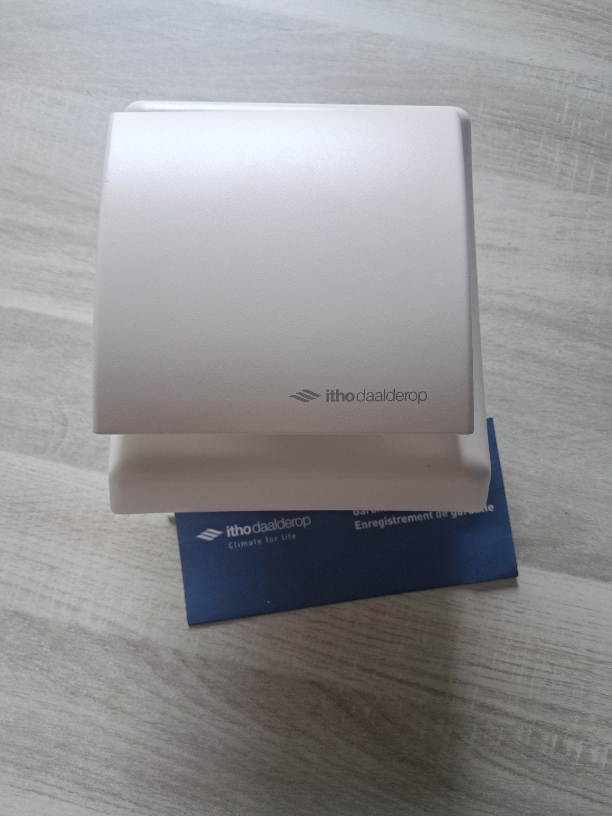 Itho Daalderop BTV-N200 Badkamer-/toiletventilator, Ophalen