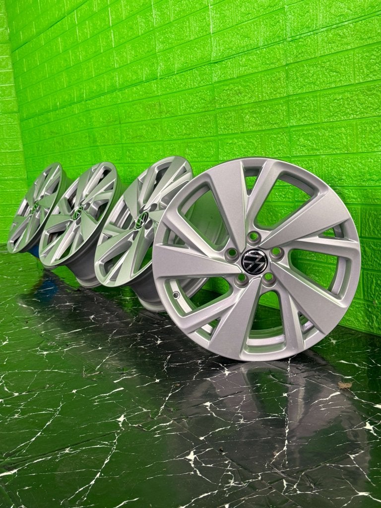Originele Volkswagen Taigo T-Cross velgen 16" 5x100 Belmopan, Auto-onderdelen, Niet ingevuld, Gebruikt, Velg(en), 16 inch