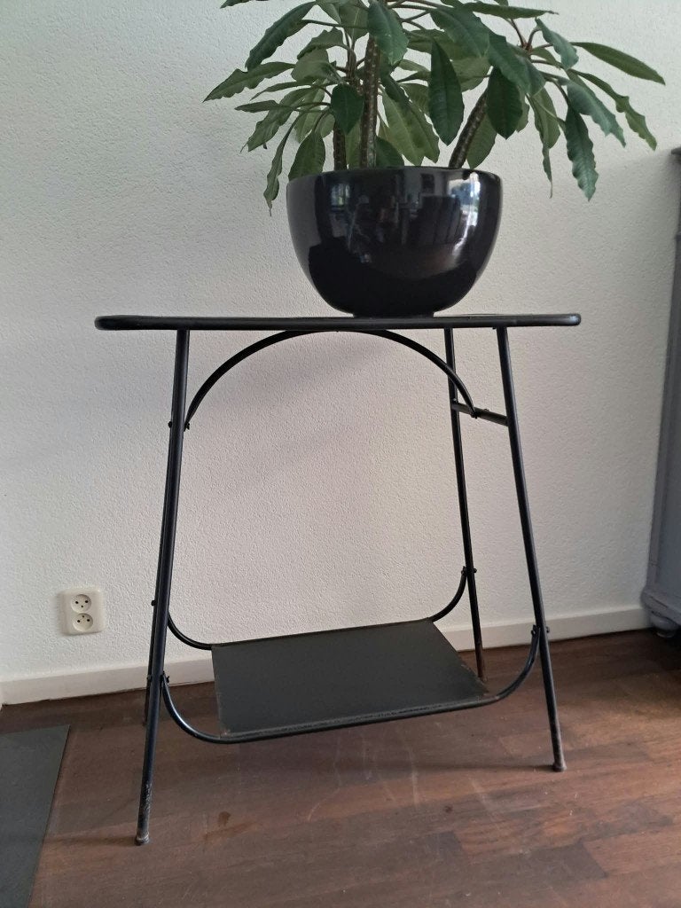 Side table, Huis en Inrichting, Ophalen, 50 tot 100 cm, Zo goed als nieuw, Metaal