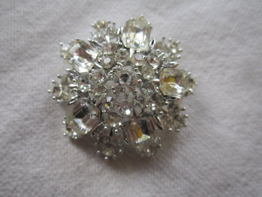 32.  Schitterende oude broche, LISNER, Sieraden, Tassen en Uiterlijk, Ophalen, Overige materialen, Broche