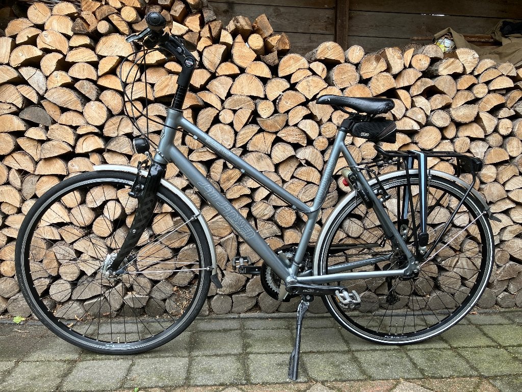 Zeer fraaie Jan Janssen Venture hybride damesfiets 57 cm., 28 inch, Velgrem, 56 cm of meer, Zo goed als nieuw