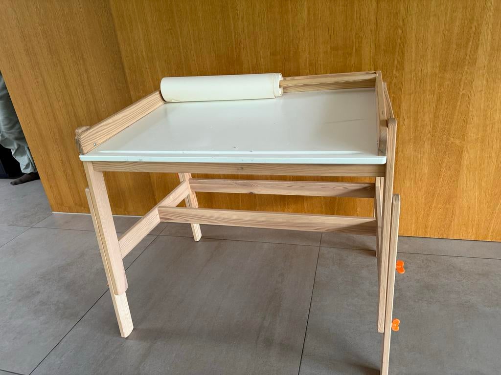 In hoogte verstelbaar kinder bureau IKEA FLISAT, Kinderen en Baby's, Kinderkamer | Tafels en Stoelen, Ophalen, Gebruikt, Tafel(s)