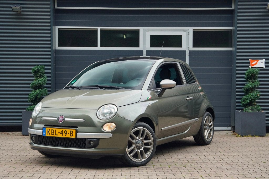 Fiat 500 1.2 Lounge "By Diesel" PANO INTERSCOPE AUDIO LEDER, Auto's, Fiat, Gebruikt, 4 cilinders, 840 kg, 4 stoelen