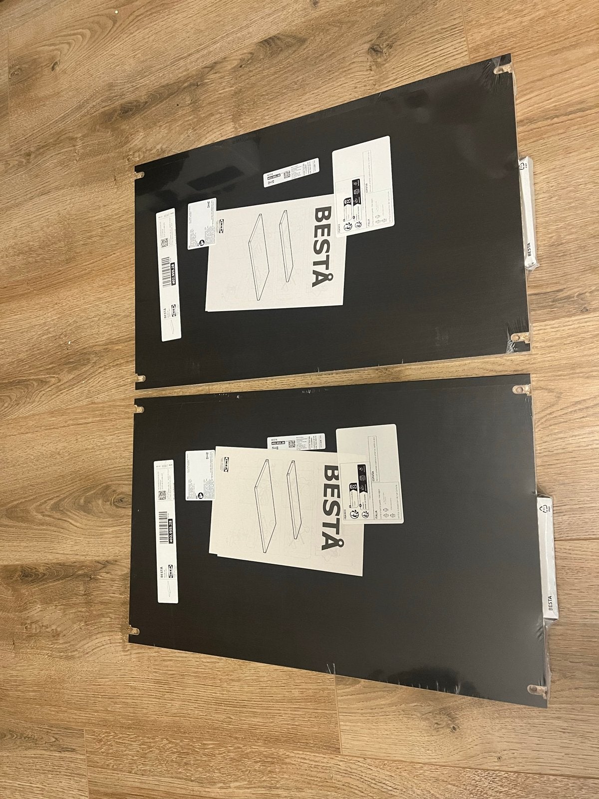 Twee nieuwe IKEA Besta planken 56x36 cm, Ophalen of Verzenden, Nieuw