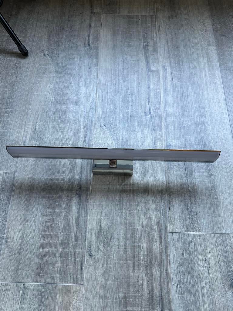 Moderne wandlamp - 60 cm breed, Ophalen, Gebruikt, Metaal