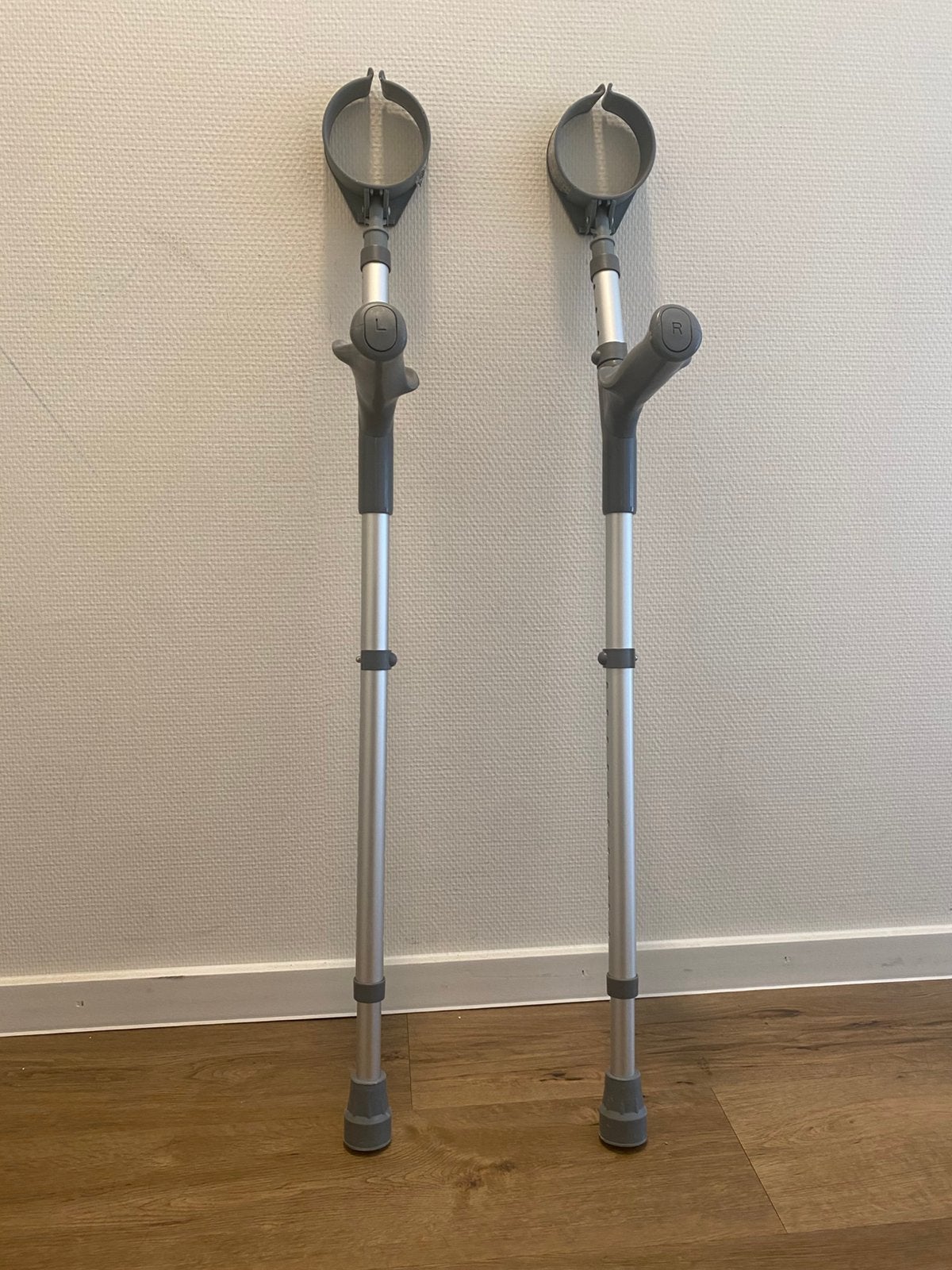 NRS Comfy Handle Elleboogkrukken – Nieuw (Links + Rechts), Diversen, Loopkrukken, Ophalen, Zo goed als nieuw