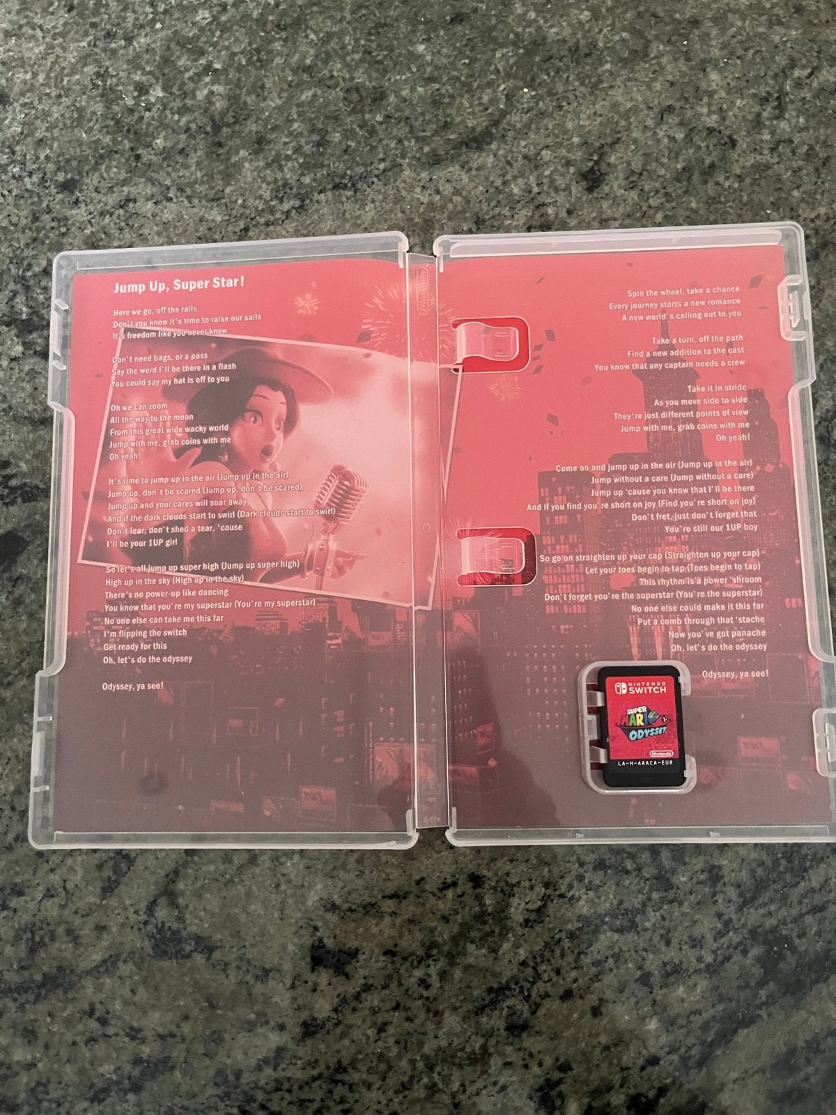 Super Mario Odyssey - Nintendo Switch, Spelcomputers en Games, Met games, Met 2 controllers, Ophalen of Verzenden, Zo goed als nieuw