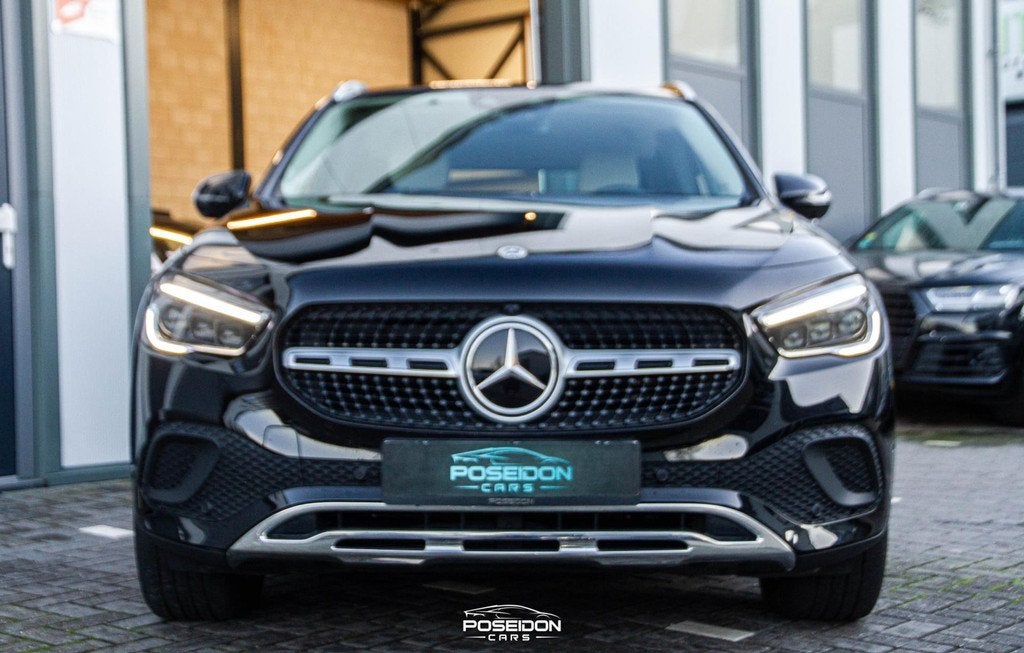 Mercedes-Benz GLA-klasse 250 e BTW | WIDESCREEN | 360CAMERA, Auto's, Euro 6, 15 kWh, Zwart, Plug-in hybride