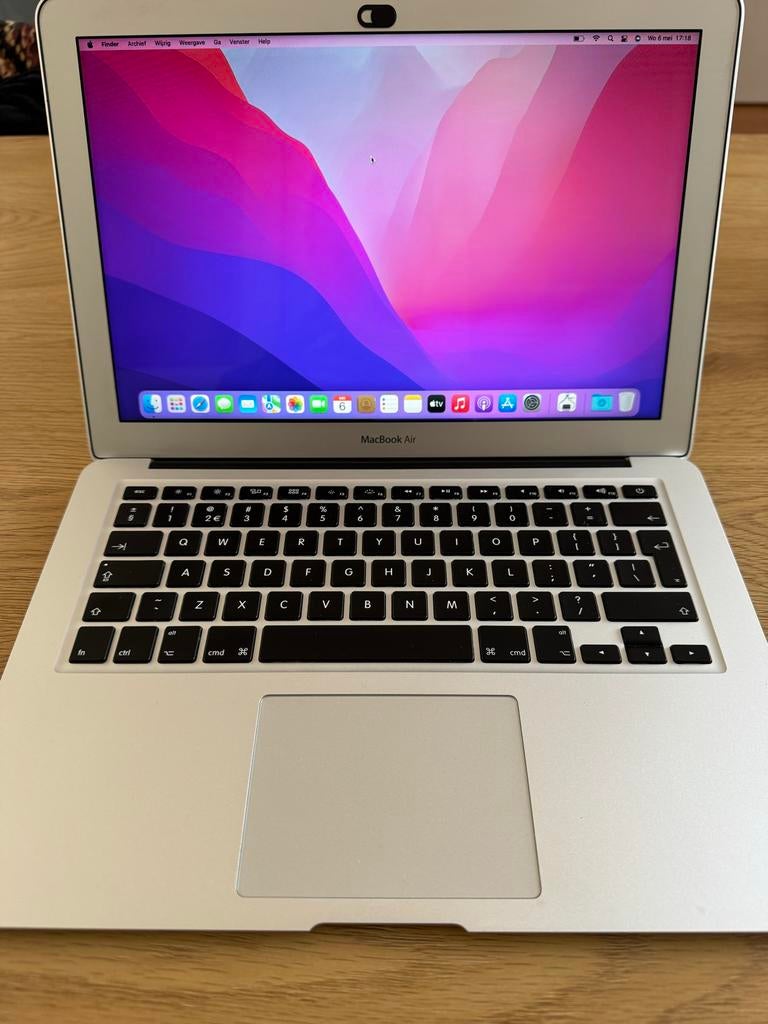 MacBook Air (13-inch, 2017) - 8GB RAM, 1.8 GHz i5, Computers en Software, Apple Macbooks, Ophalen, Gebruikt, Qwerty, 8 GB
