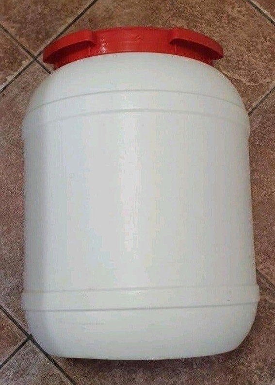 1x Curtec ton.
26 liter. Dierenvoeder, Speelgoed, Potgrond., Ophalen of Verzenden, Zo goed als nieuw