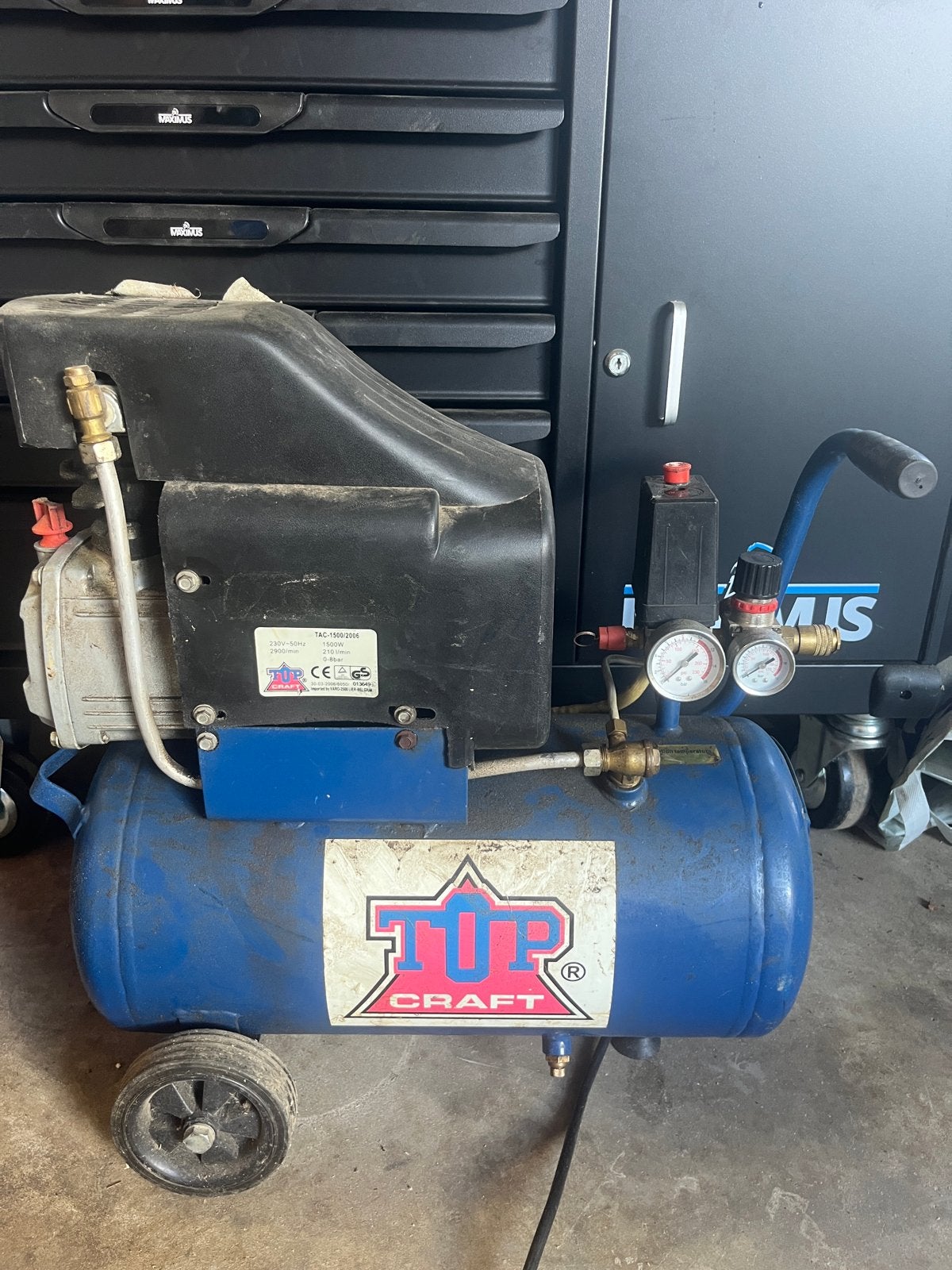 Compressor TopCraft lekt voor onderdelen of reparatie, Ophalen, Gebruikt, 6 tot 10 bar, Minder dan 200 liter/min