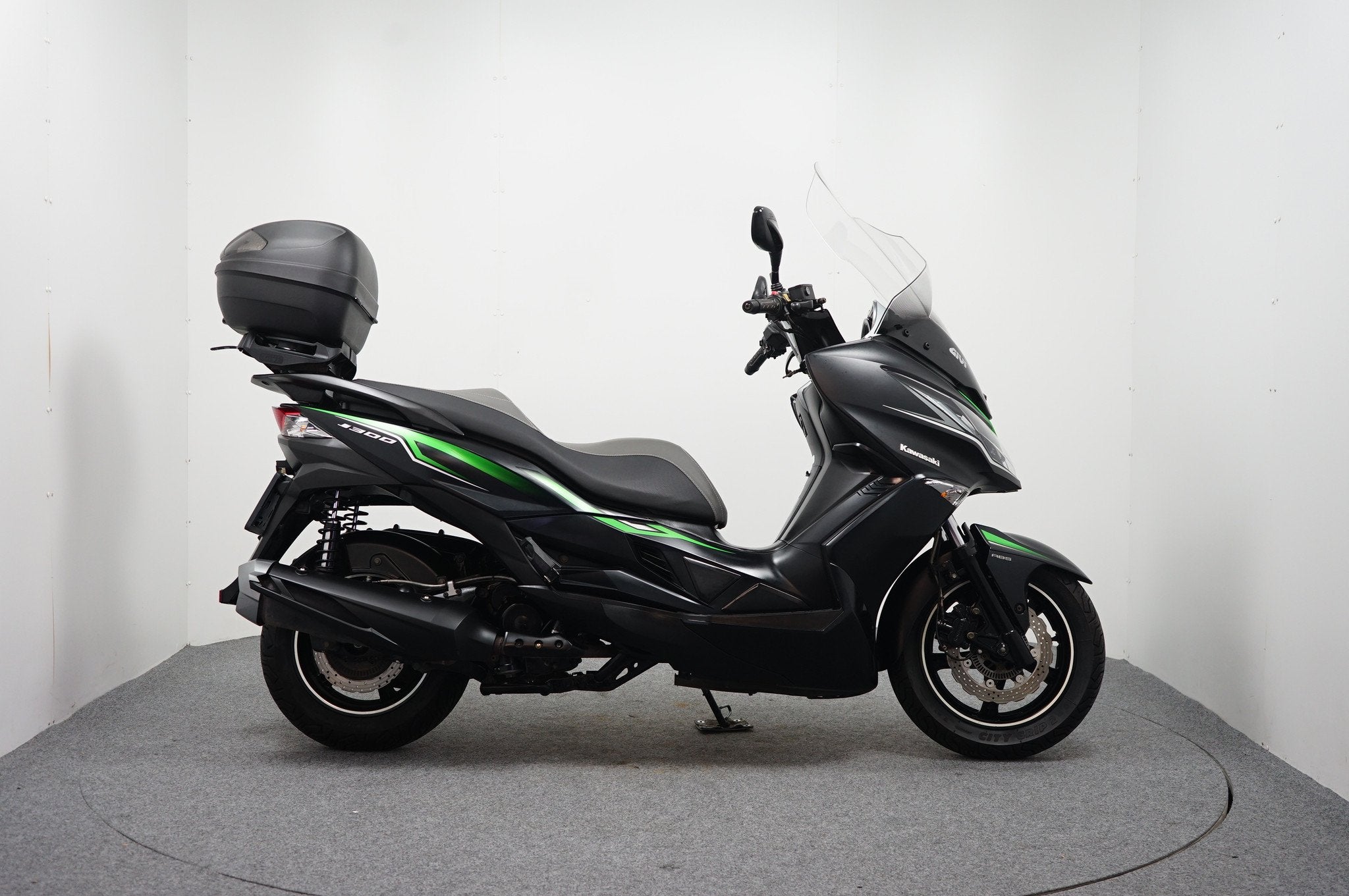 Kawasaki J300 ABS, 299 cc, Scooter, Automaat, ABS