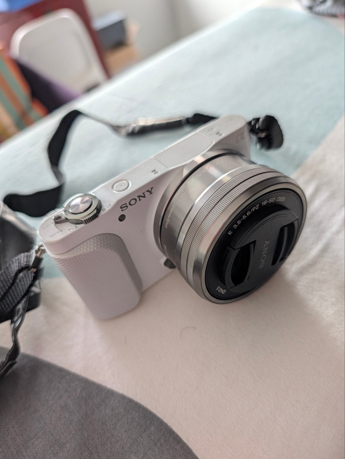 Sony Alpha NEX-3N Systeemcamera - Defect, Accu, Ingebouwde flitser, Ophalen of Verzenden, 4 t/m 7 keer